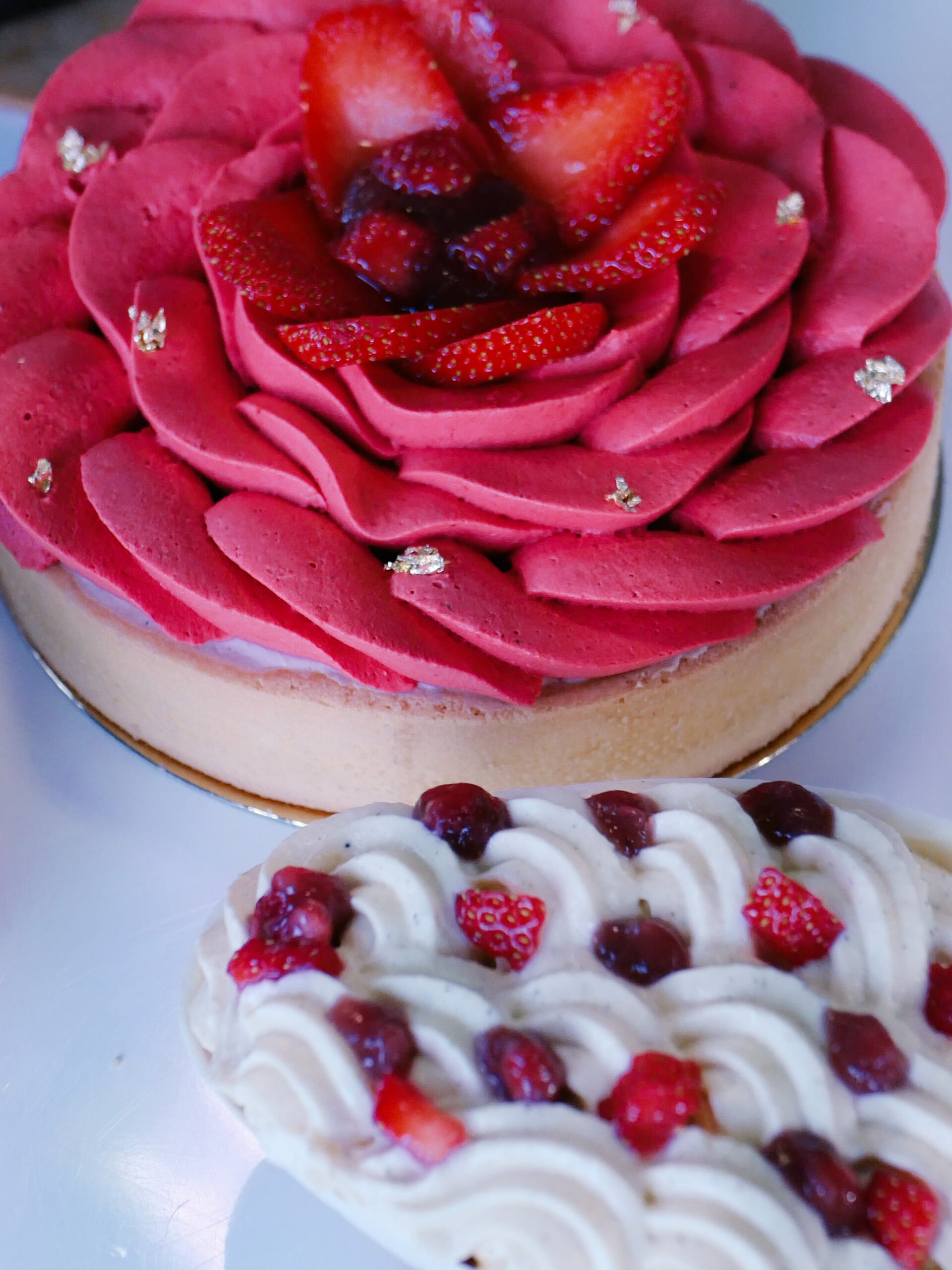 Oeuf Fraisier à Pau